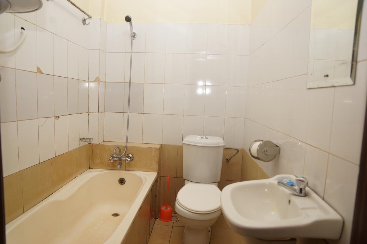 Florida Hotel Zaana Kampala Luaran gambar