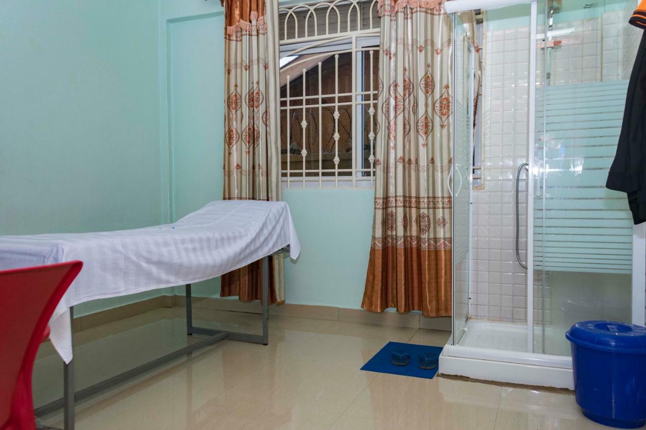 Florida Hotel Zaana Kampala Luaran gambar