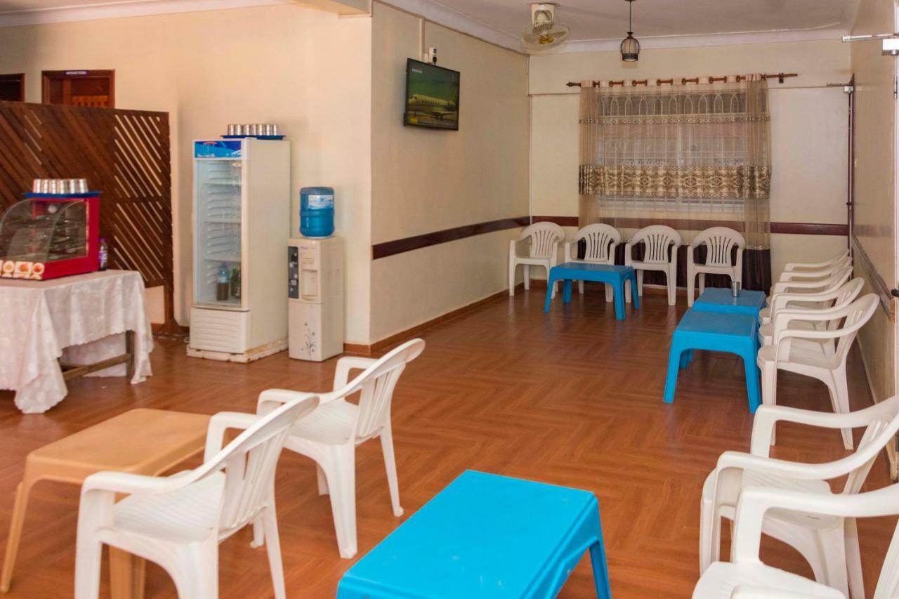 Florida Hotel Zaana Kampala Luaran gambar